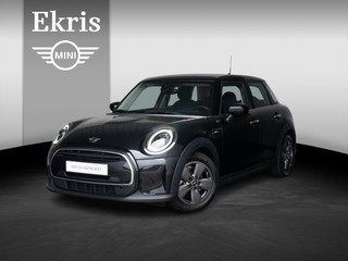 MINI 5-Deurs Cooper Aut. Classic Navi Premium pakket + 16" LM Revolite Spoke + Ambiance verlichting + Parkeersensoren + Climate Control