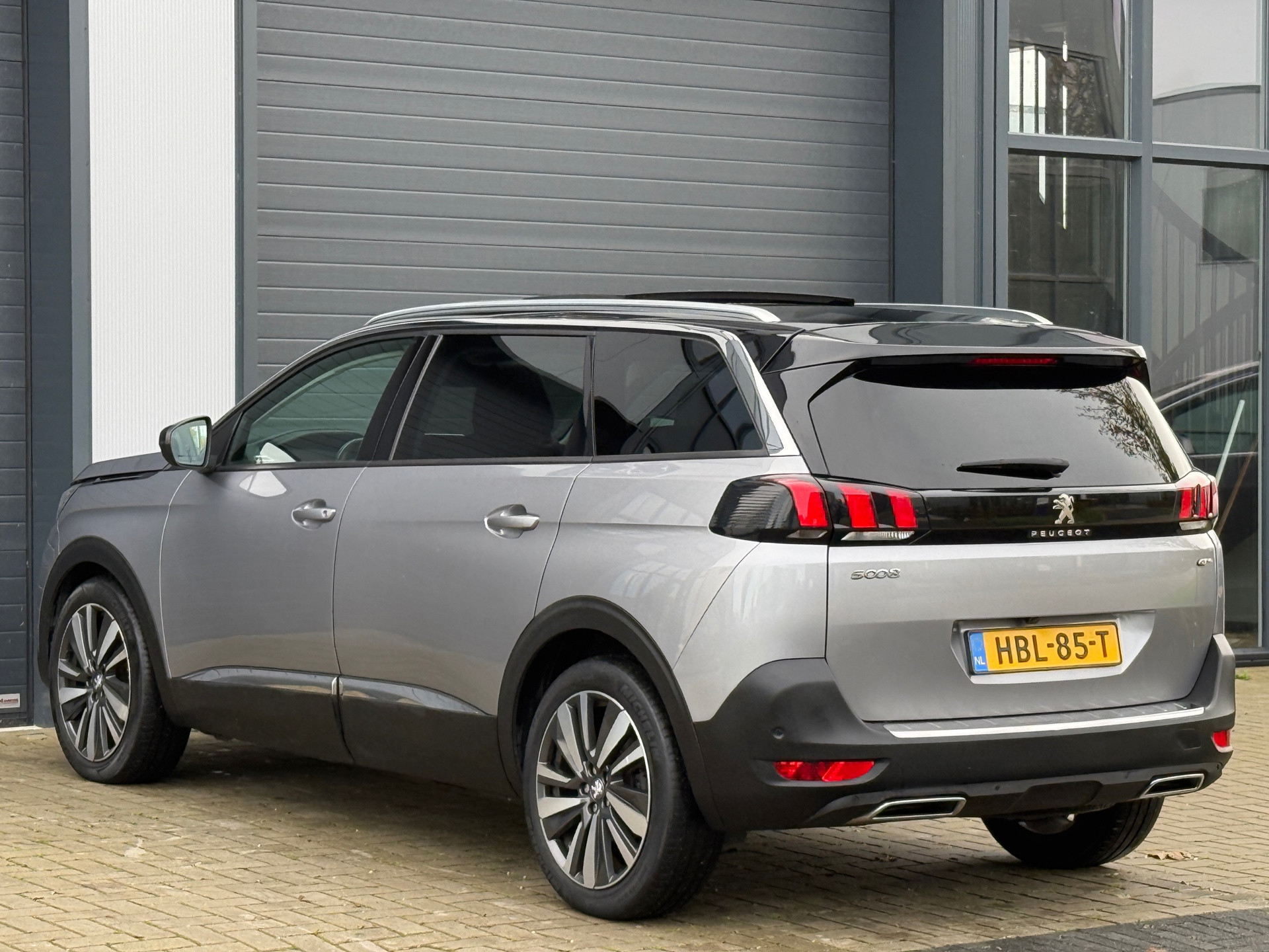Hoofdafbeelding Peugeot 5008