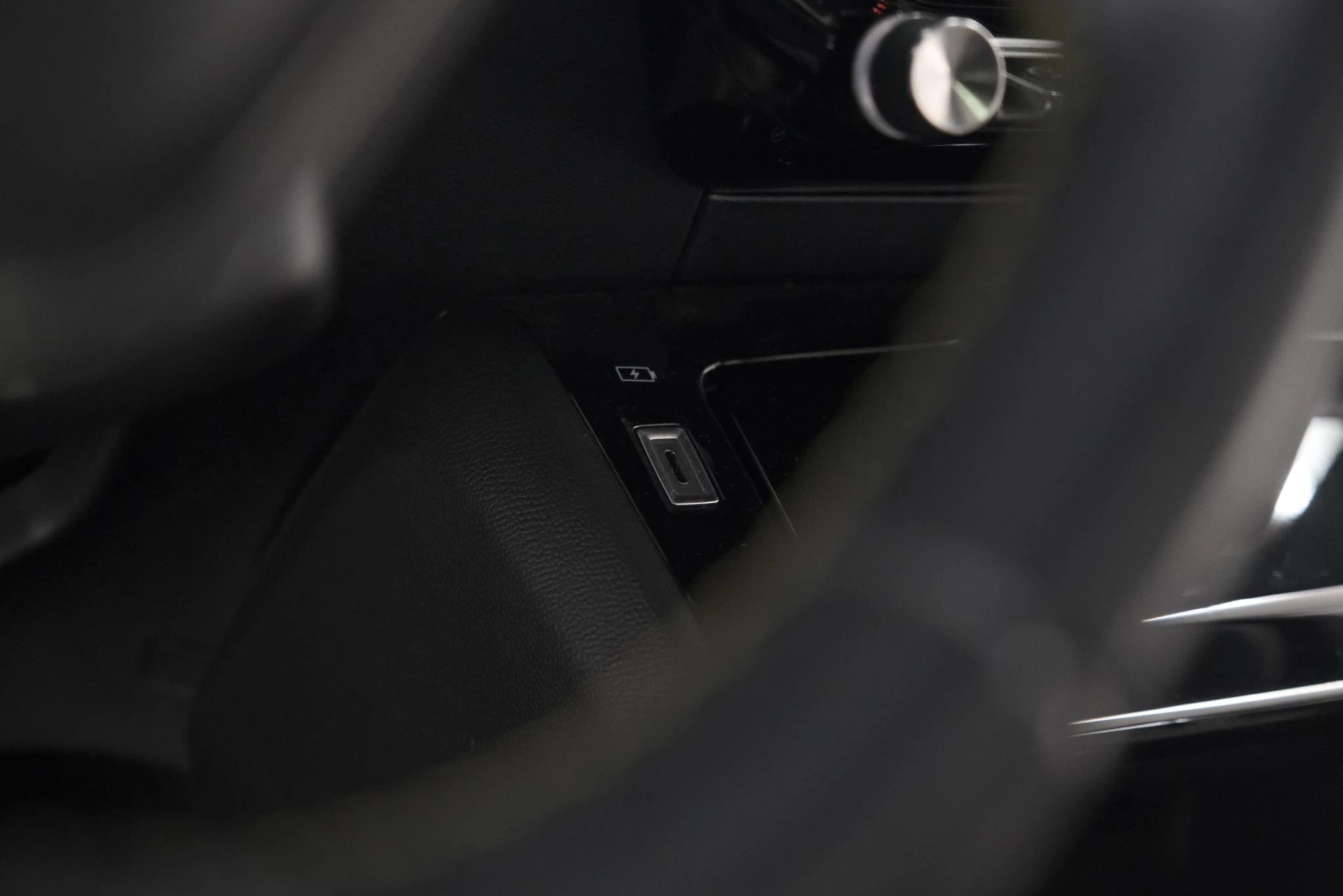 Hoofdafbeelding Peugeot e-2008