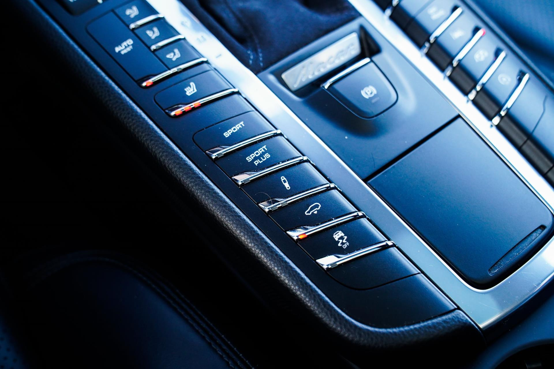 Hoofdafbeelding Porsche Macan