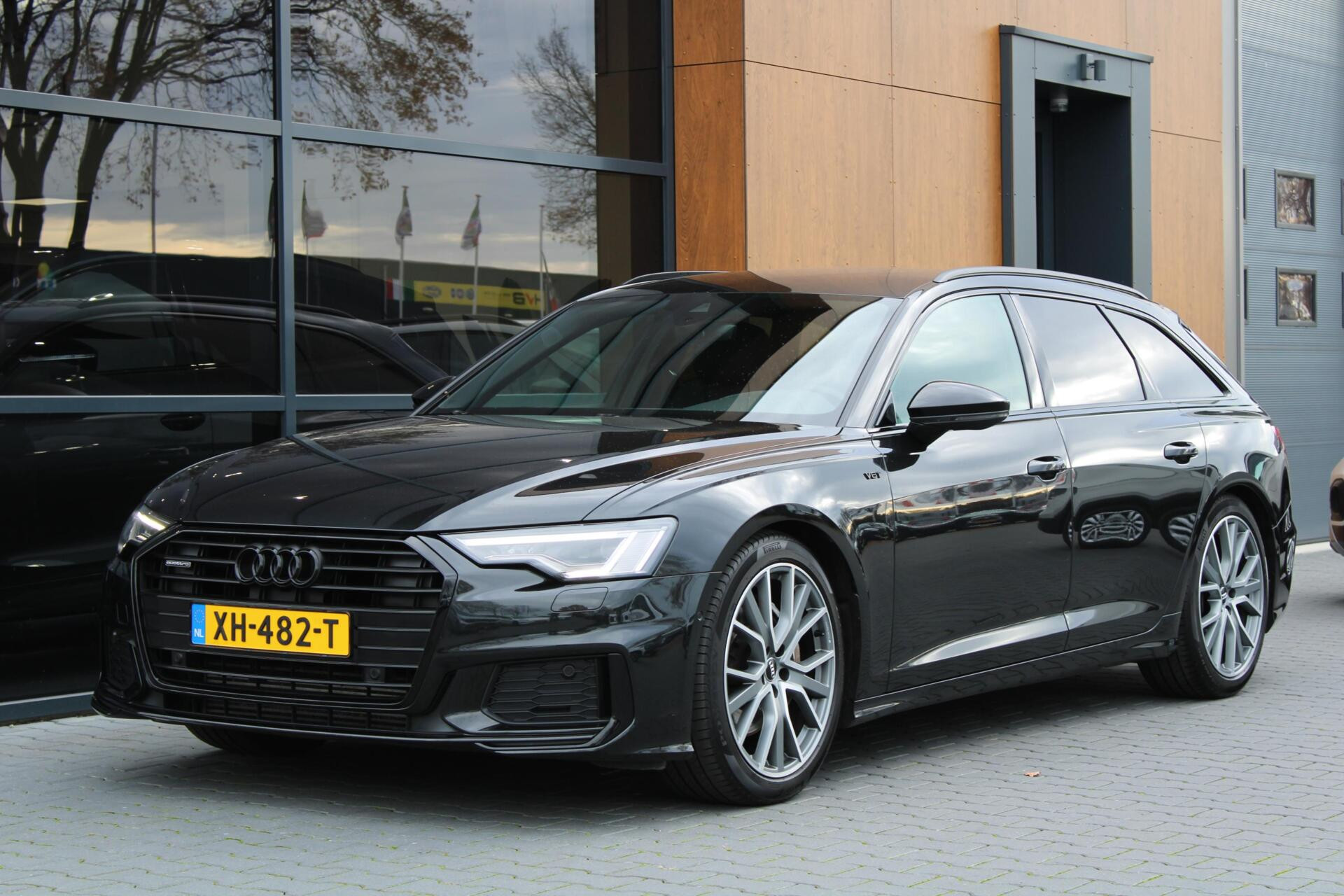 Hoofdafbeelding Audi A6