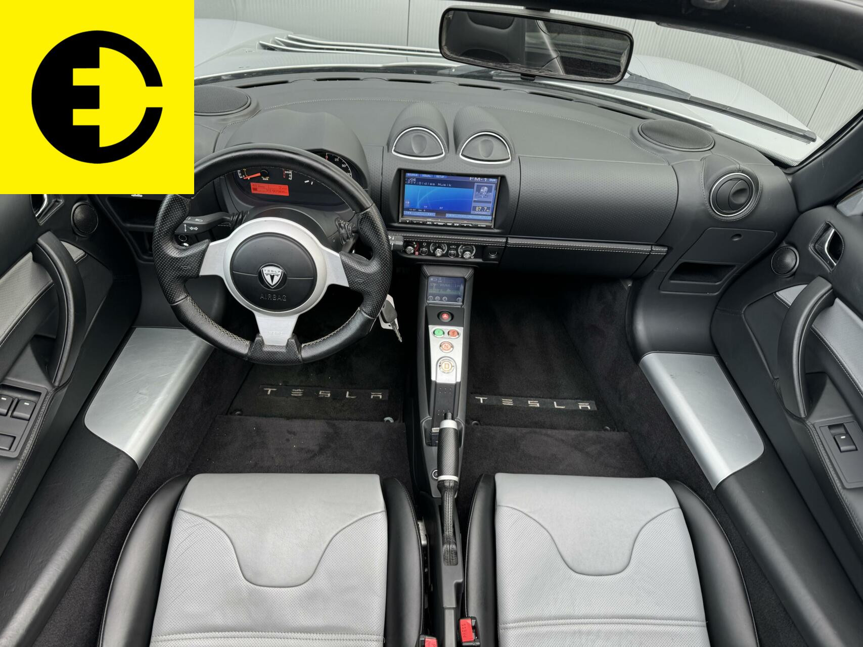 Hoofdafbeelding Tesla Roadster