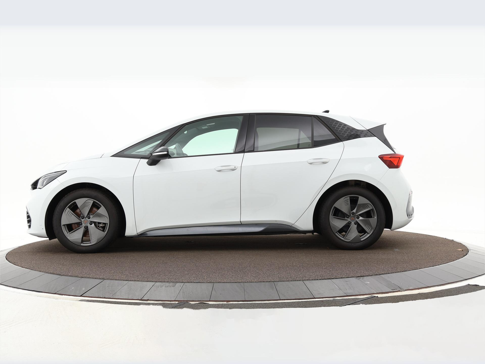 Hoofdafbeelding CUPRA Born