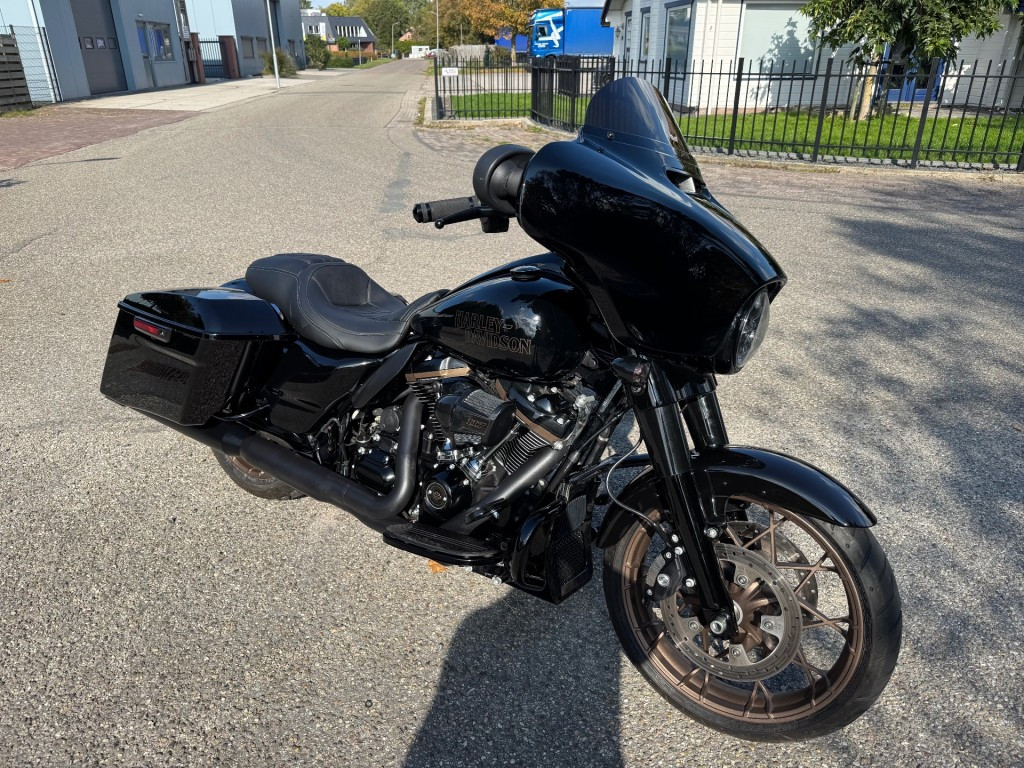 Hoofdafbeelding Harley-Davidson Street Glide