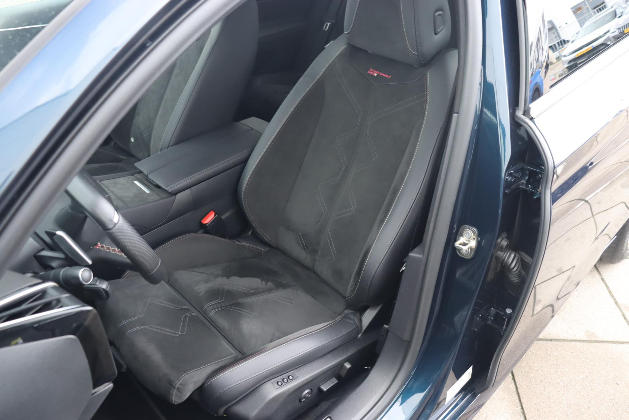 Hoofdafbeelding DS DS 9