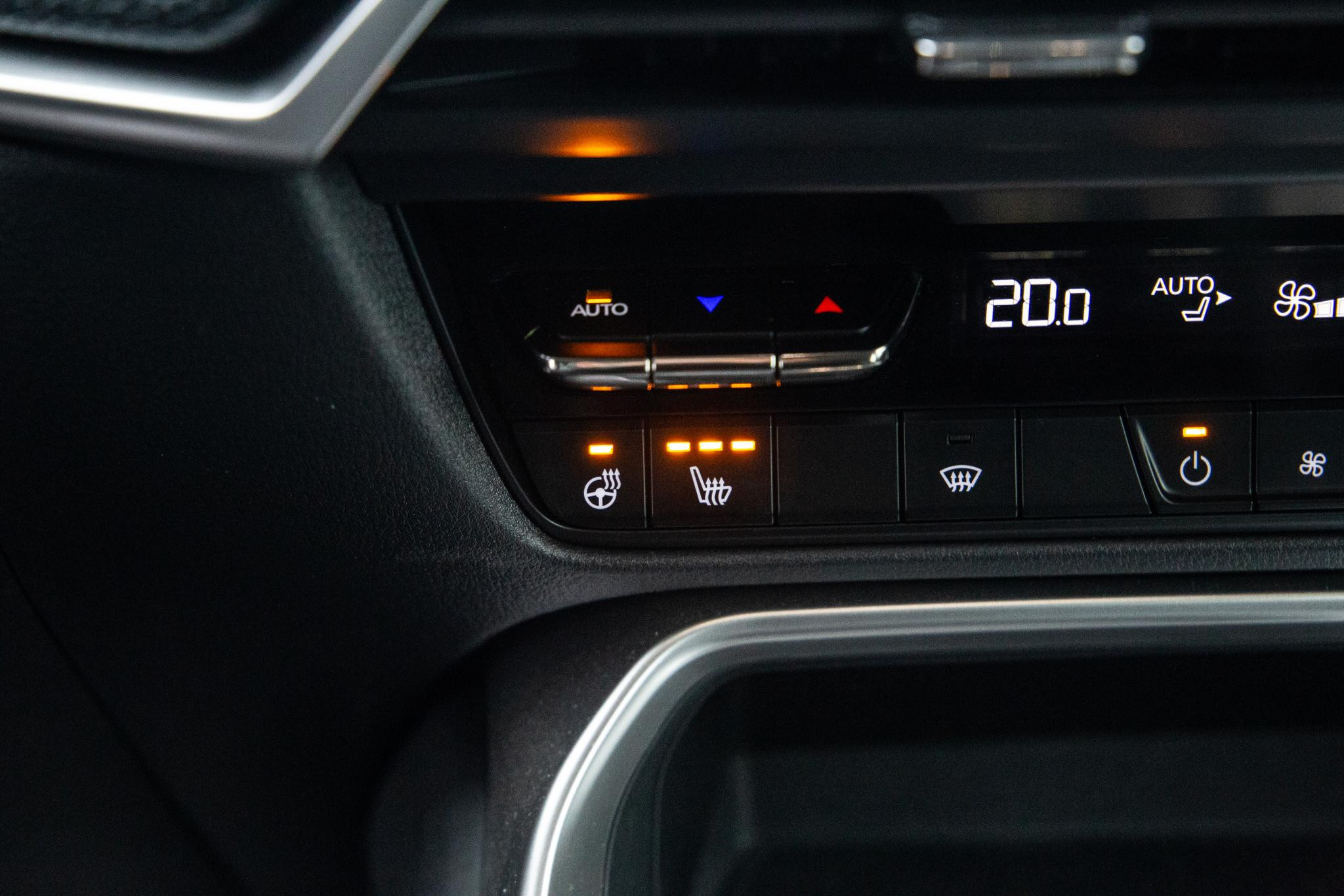 Hoofdafbeelding Mazda CX-60