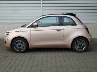 Fiat 500e Fiat 500e Icon 42kwh | Cabrio | Aut. airco | Apple carpl. Andr. Auto | 16
