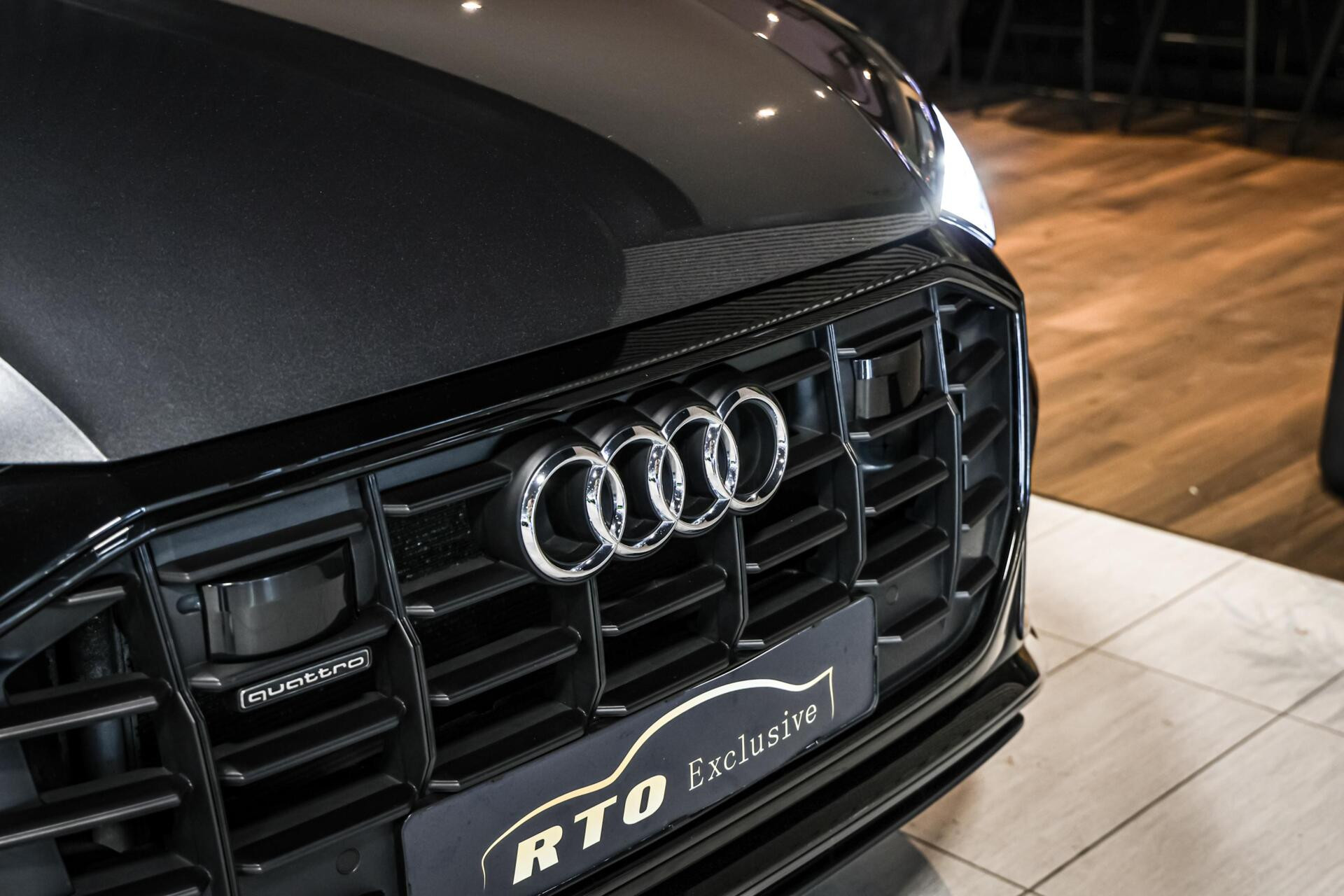 Hoofdafbeelding Audi Q8