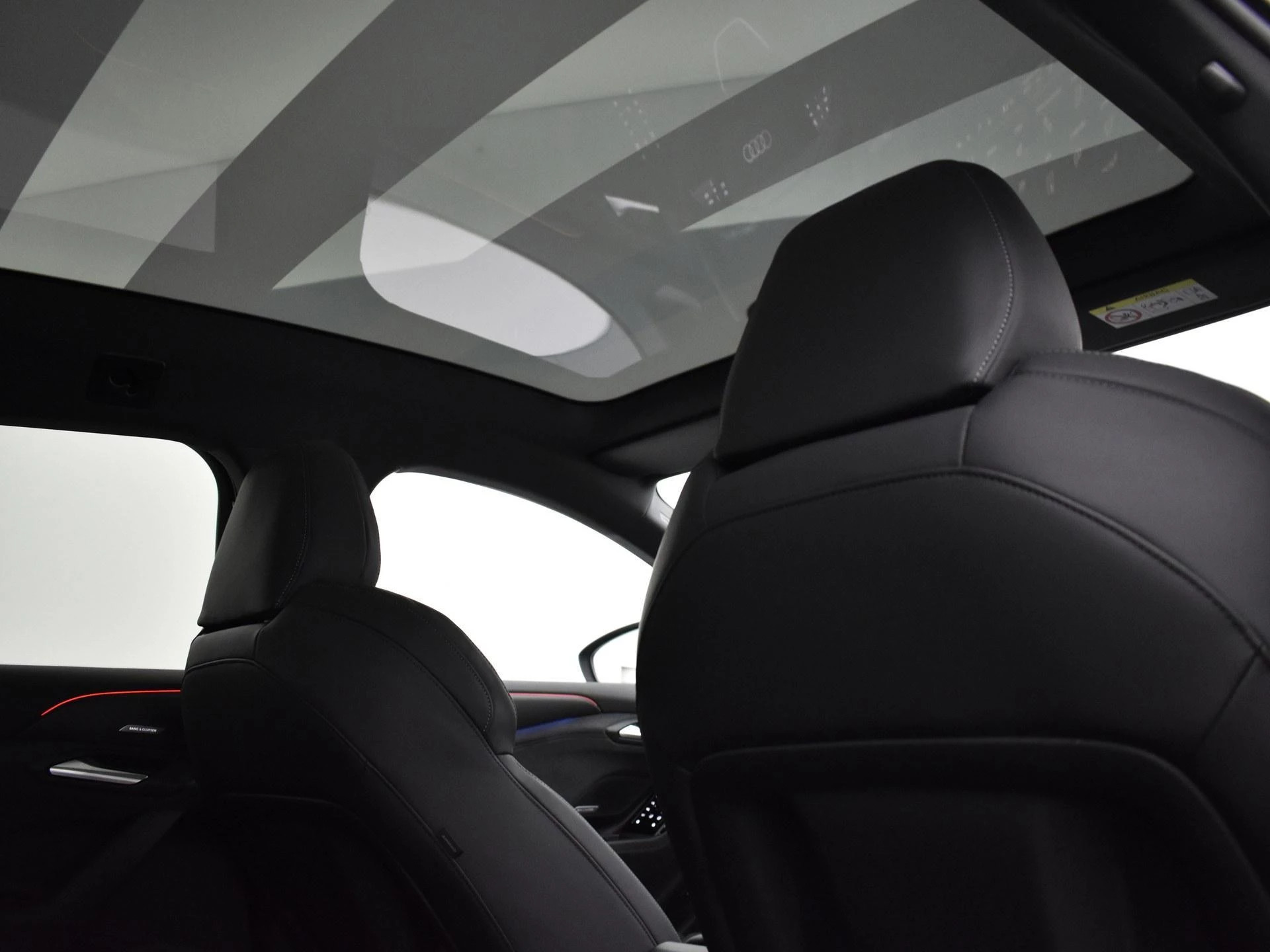 Hoofdafbeelding Audi A6 Avant e-tron