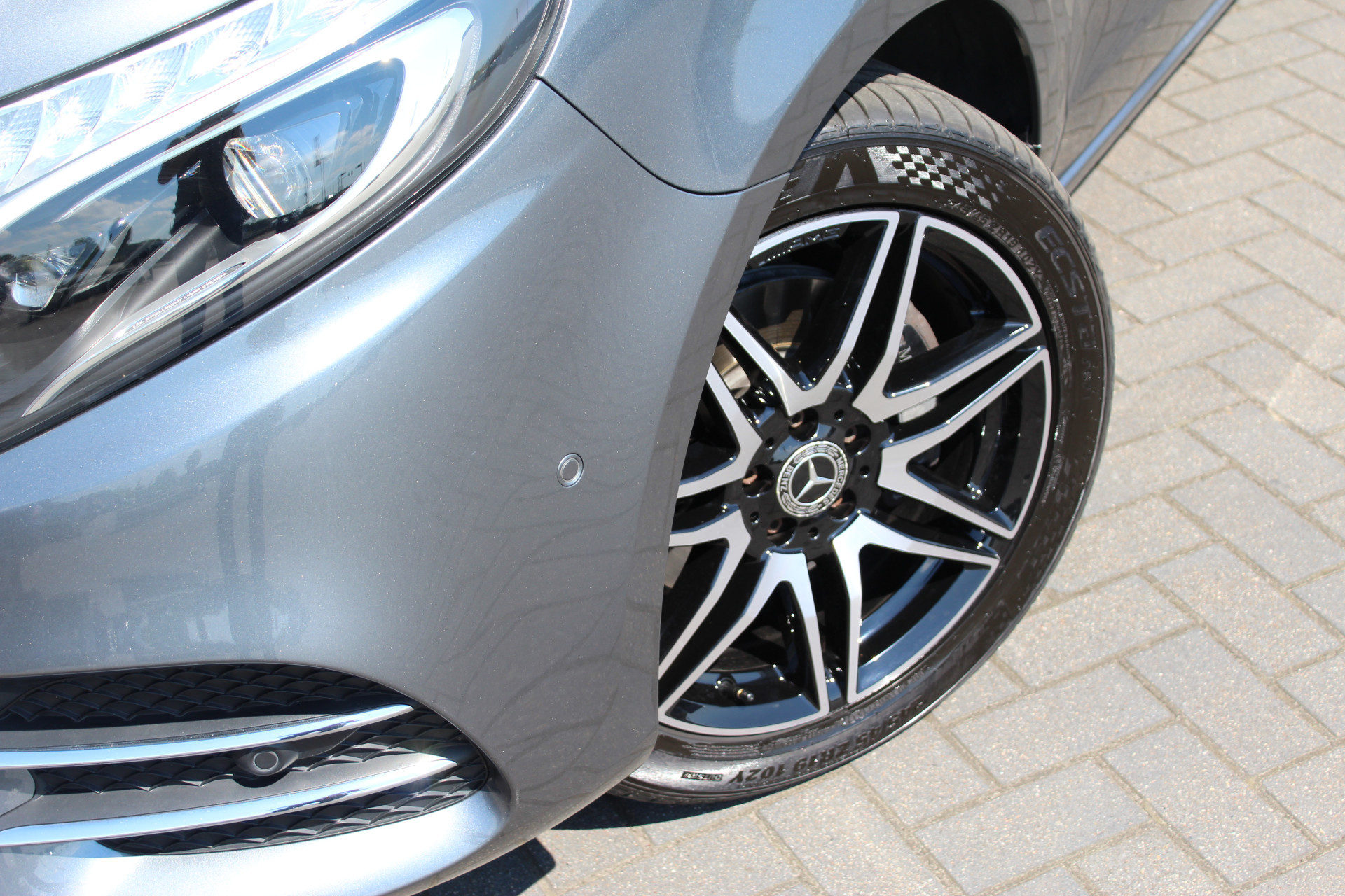 Hoofdafbeelding Mercedes-Benz Marco Polo