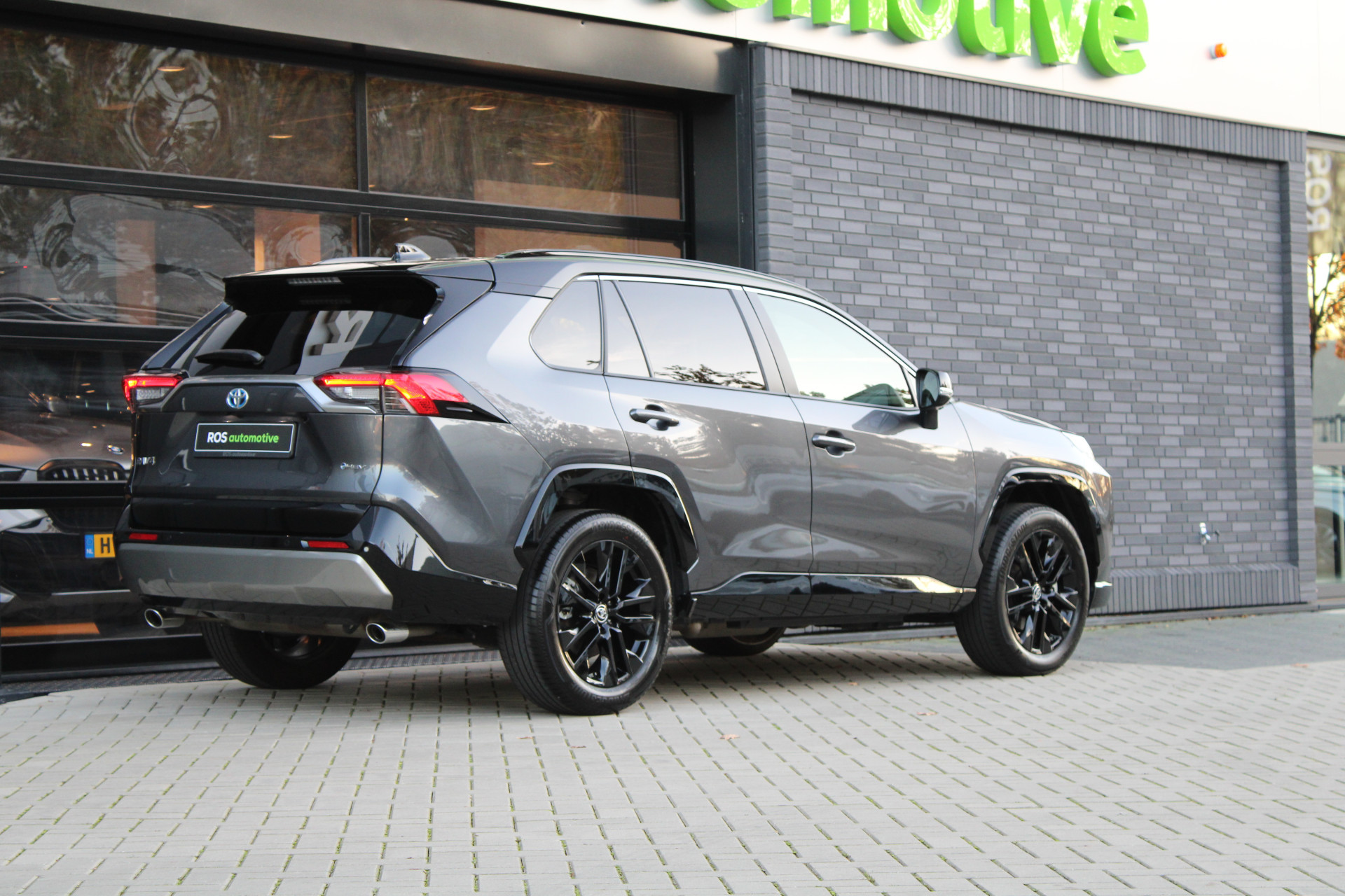 Hoofdafbeelding Toyota RAV4