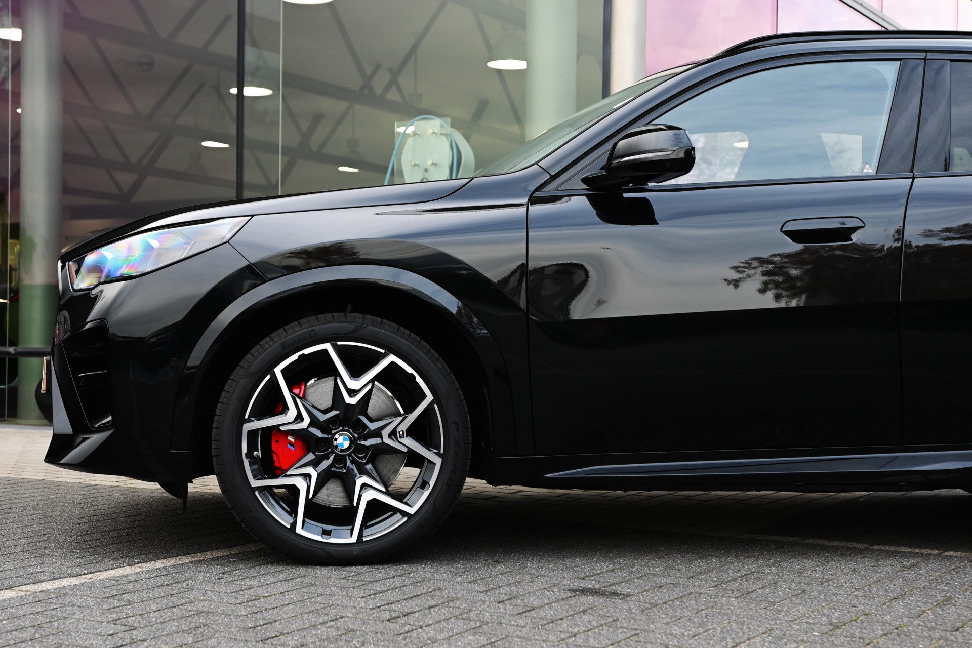 Hoofdafbeelding BMW iX2