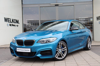 BMW 2 Serie Coupé M240i xDrive High Executive Automaat / Sportstoelen / Active Cruise Control / Achteruitrijcamera / Adaptieve LED / Comfort Access / Adaptief M onderstel