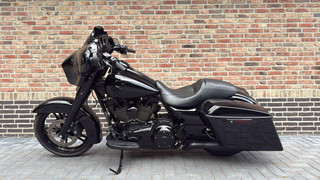 Harley Davidson 103 FLHX Street Glide Streetglide CVO Blackout
