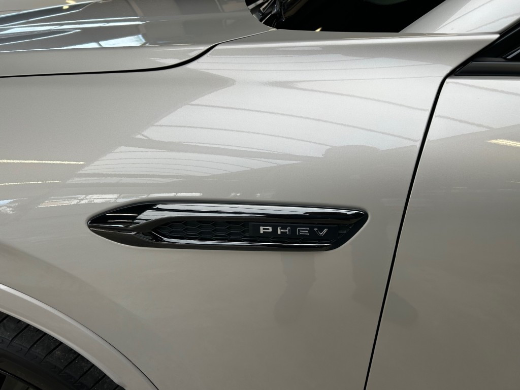 Hoofdafbeelding Mazda CX-60