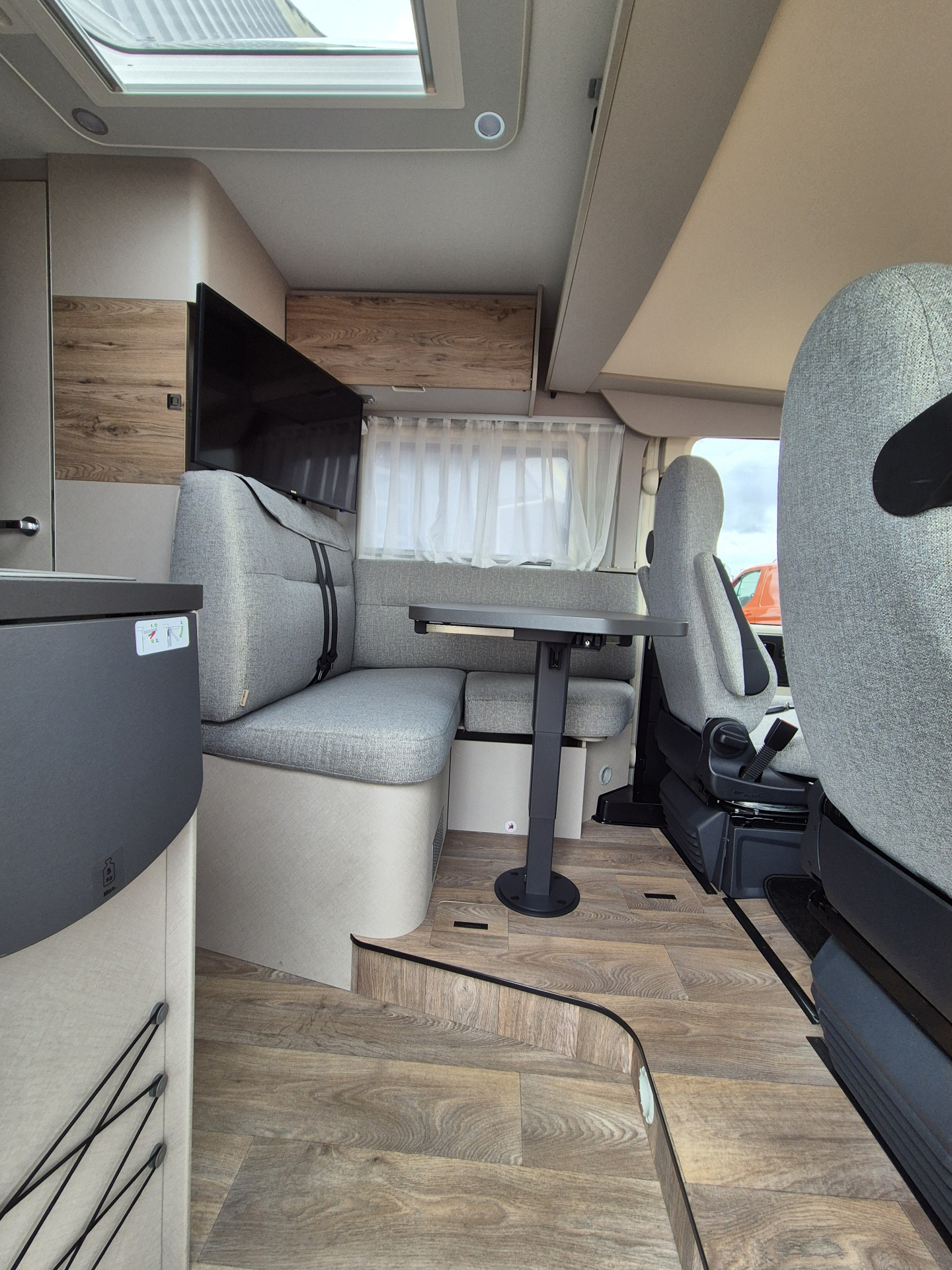 Hoofdafbeelding Hymer Exsis-i