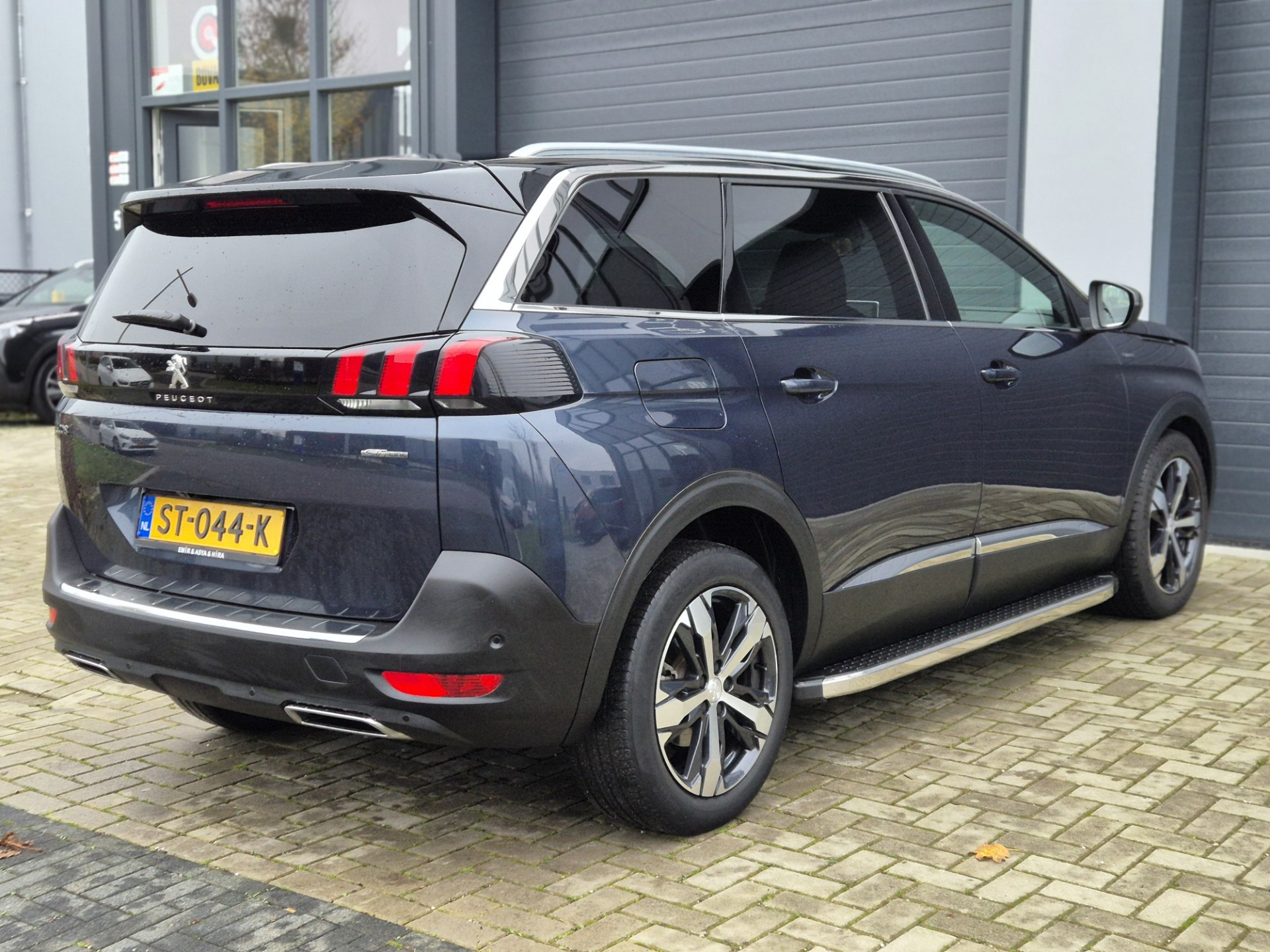 Hoofdafbeelding Peugeot 5008