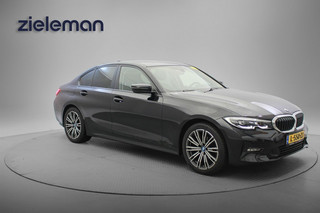 BMW 3 Serie 318i Sedan Business Edition Automaat - Digitaal Cockpit, Carplay