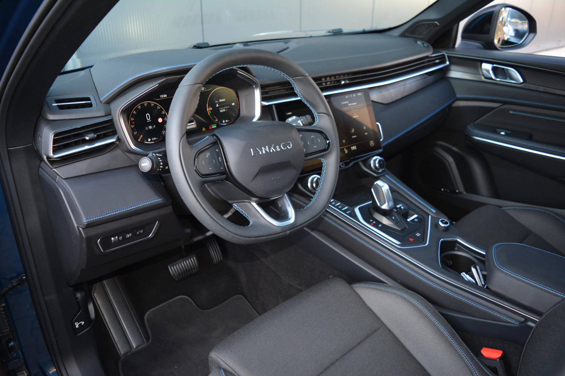 Hoofdafbeelding Lynk & Co 01