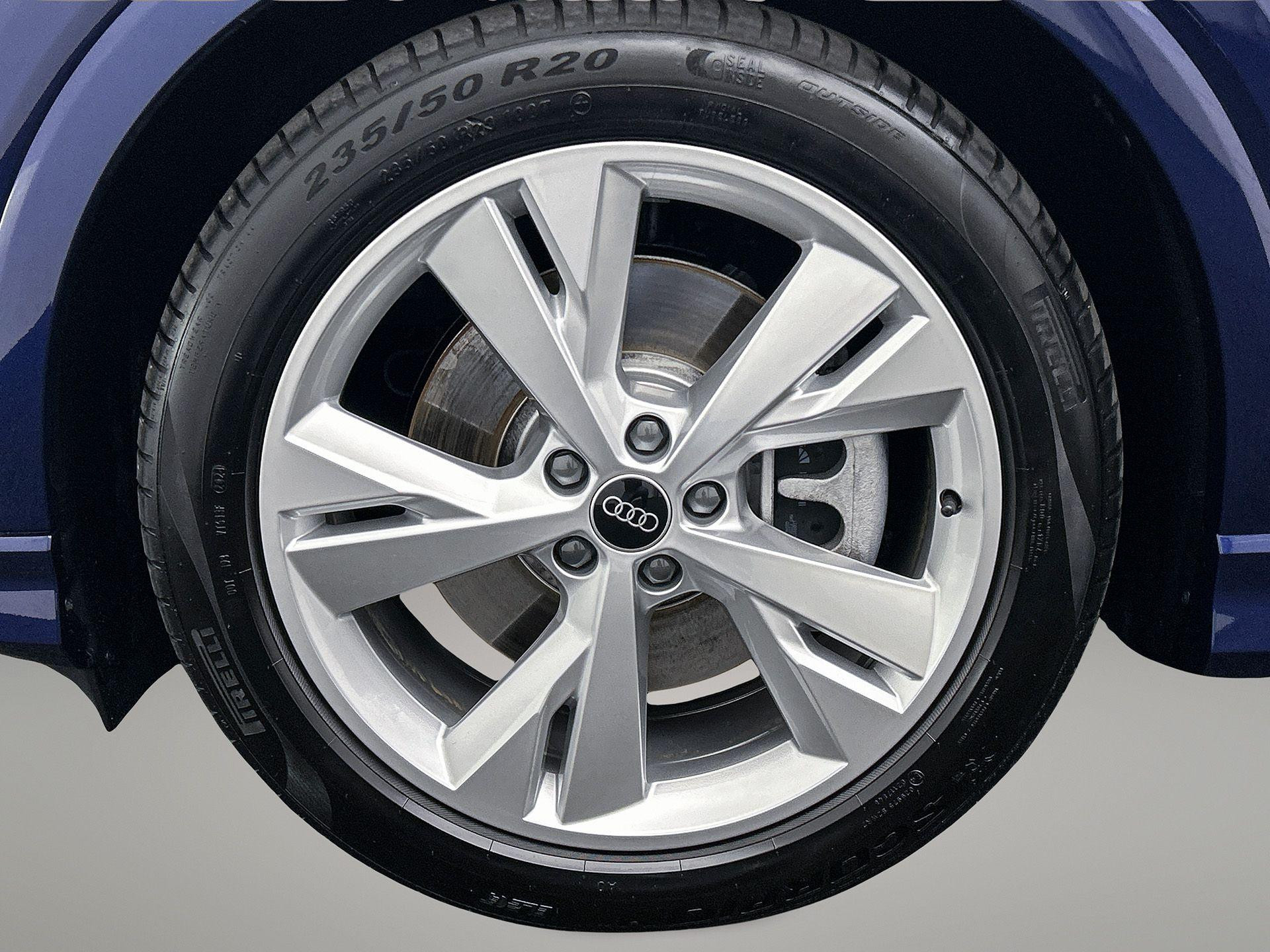 Hoofdafbeelding Audi Q4 e-tron