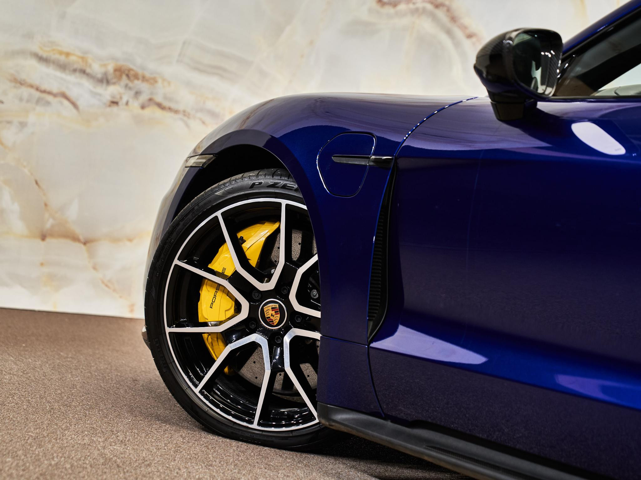 Hoofdafbeelding Porsche Taycan