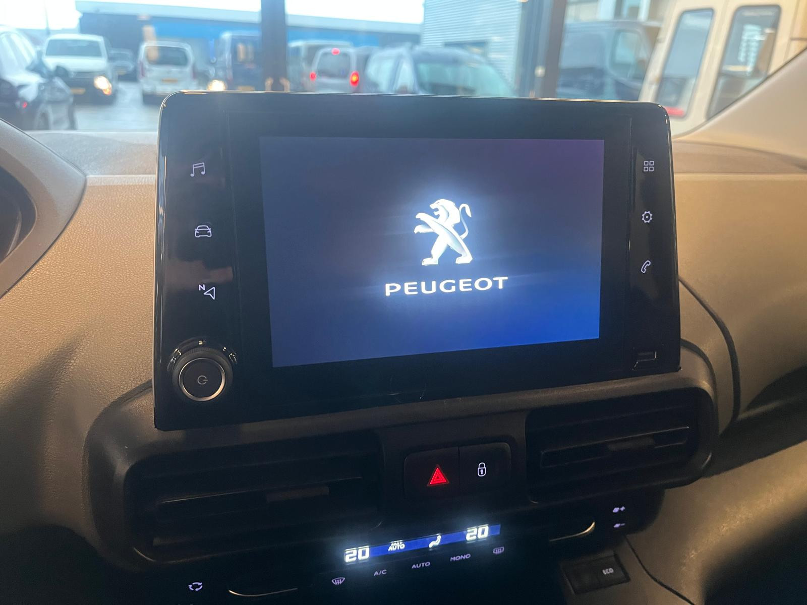 Hoofdafbeelding Peugeot Rifter