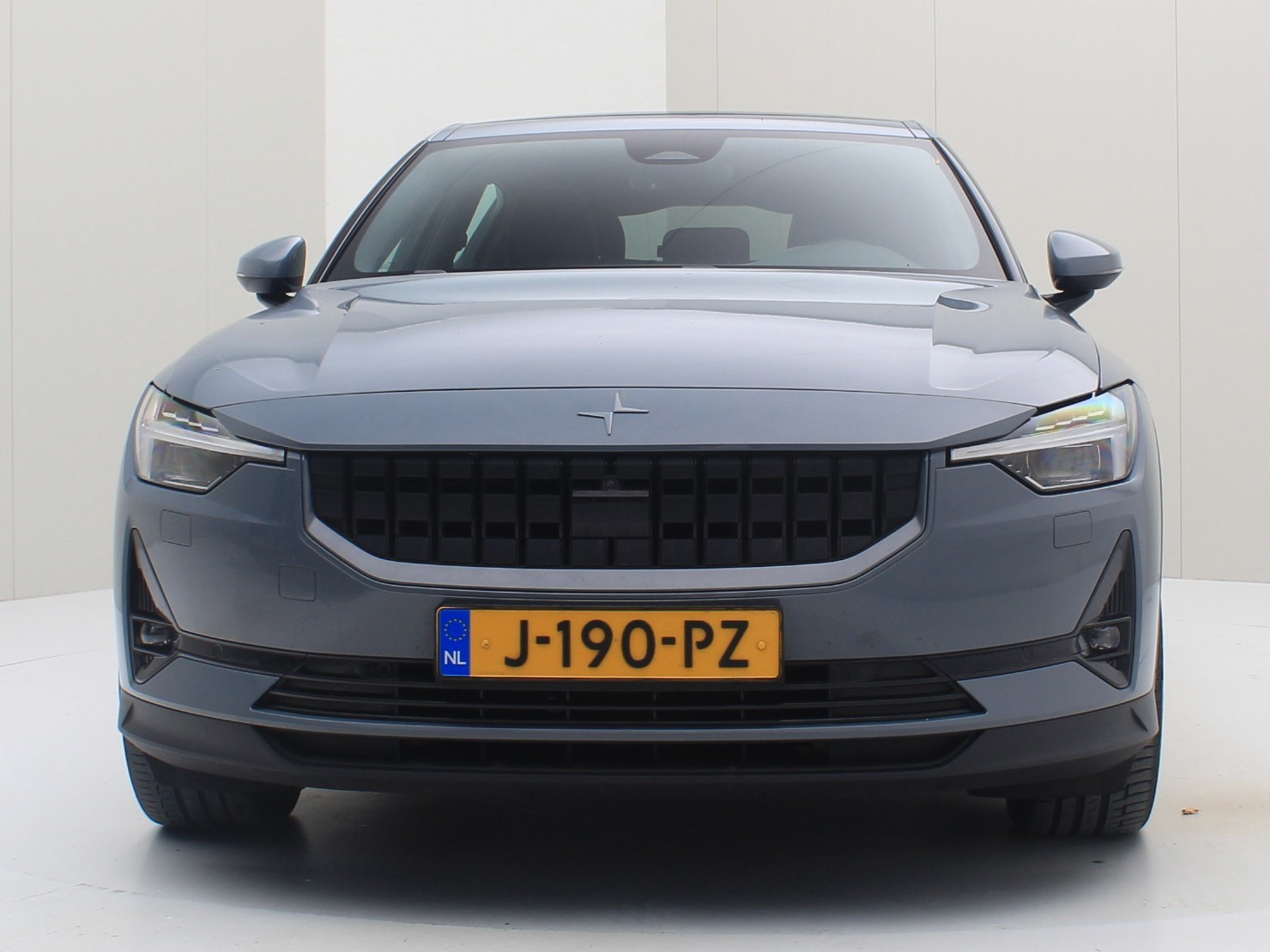 Hoofdafbeelding Polestar 2