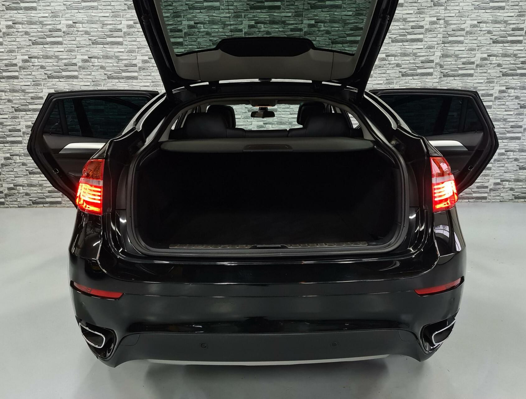 Hoofdafbeelding BMW X6