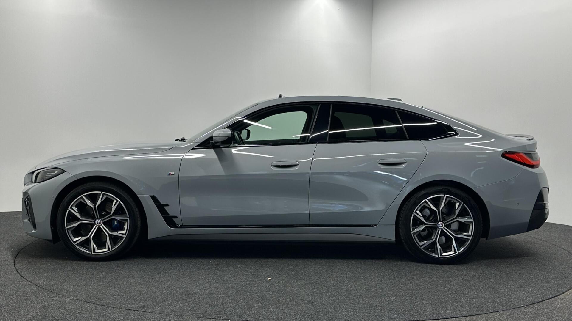 Hoofdafbeelding BMW i4