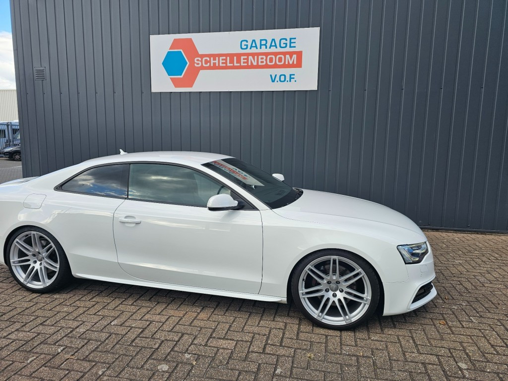 Hoofdafbeelding Audi S5