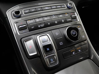 Hyundai Santa Fe Hyundai Santa Fe 1.6 T-GDI HEV Comfort Smart 7 Persoons | Trekhaak | DAB | Naviga - afbeelding nr 32