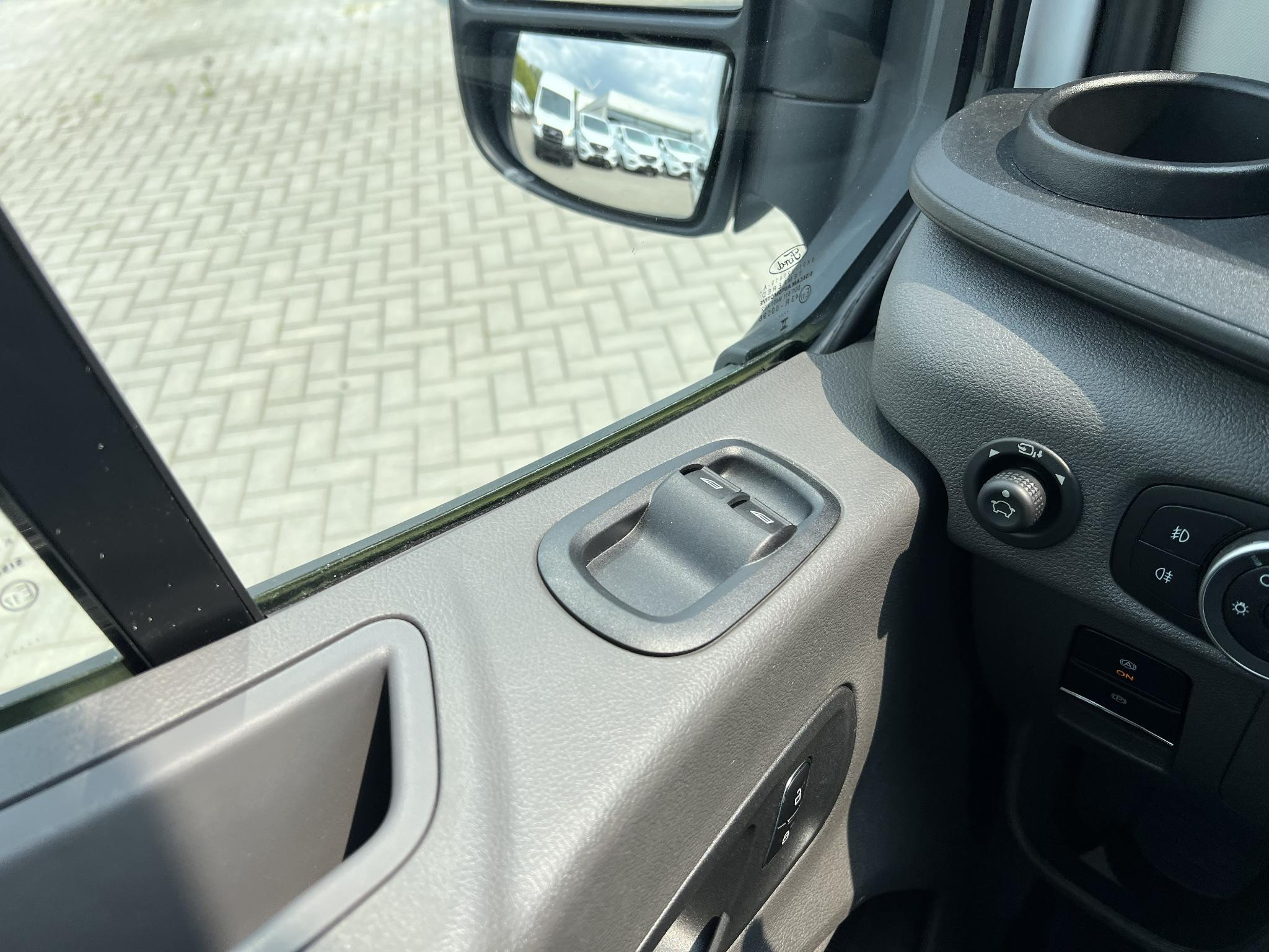 Hoofdafbeelding Ford E-Transit