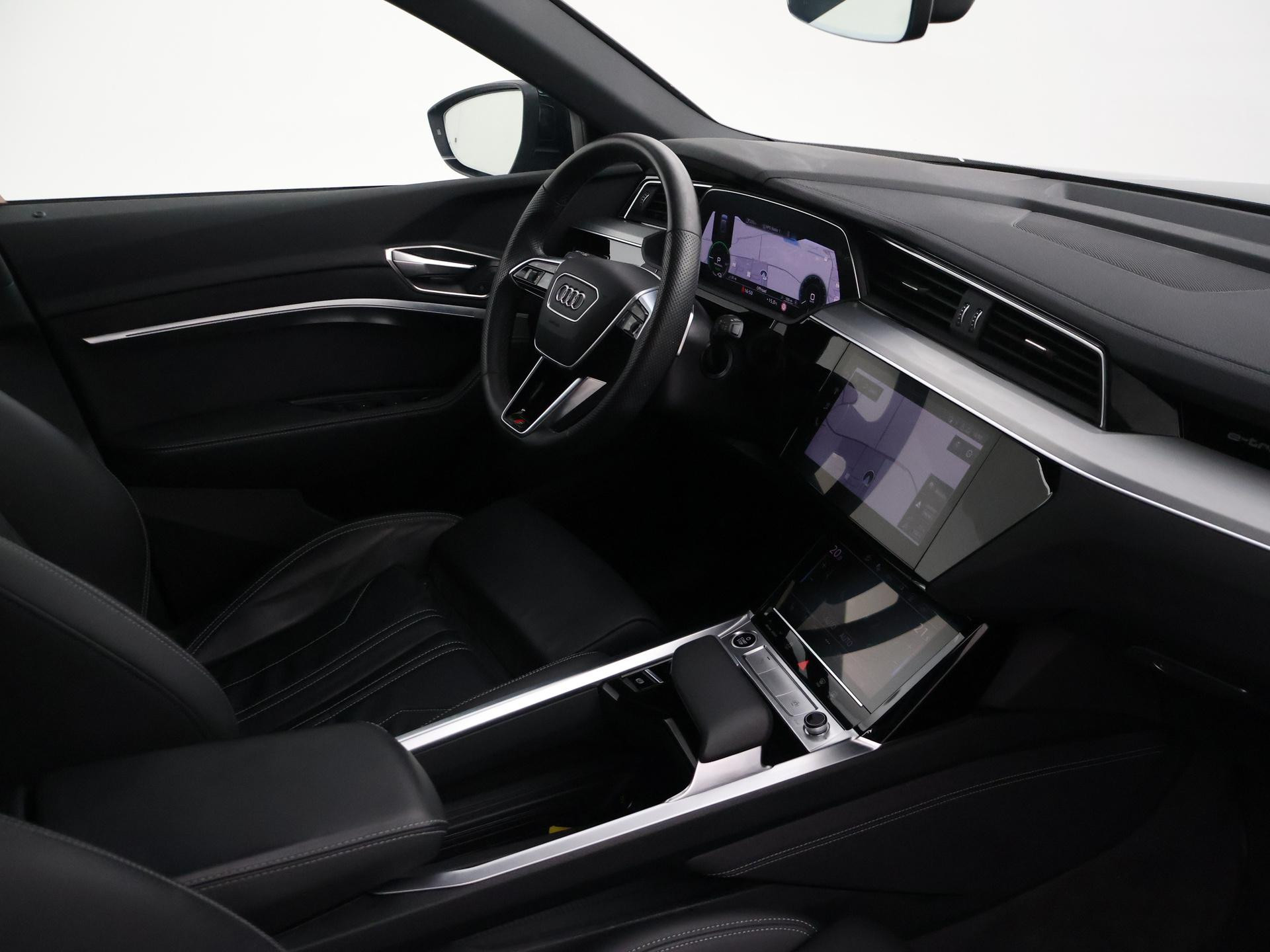 Hoofdafbeelding Audi Q8 e-tron