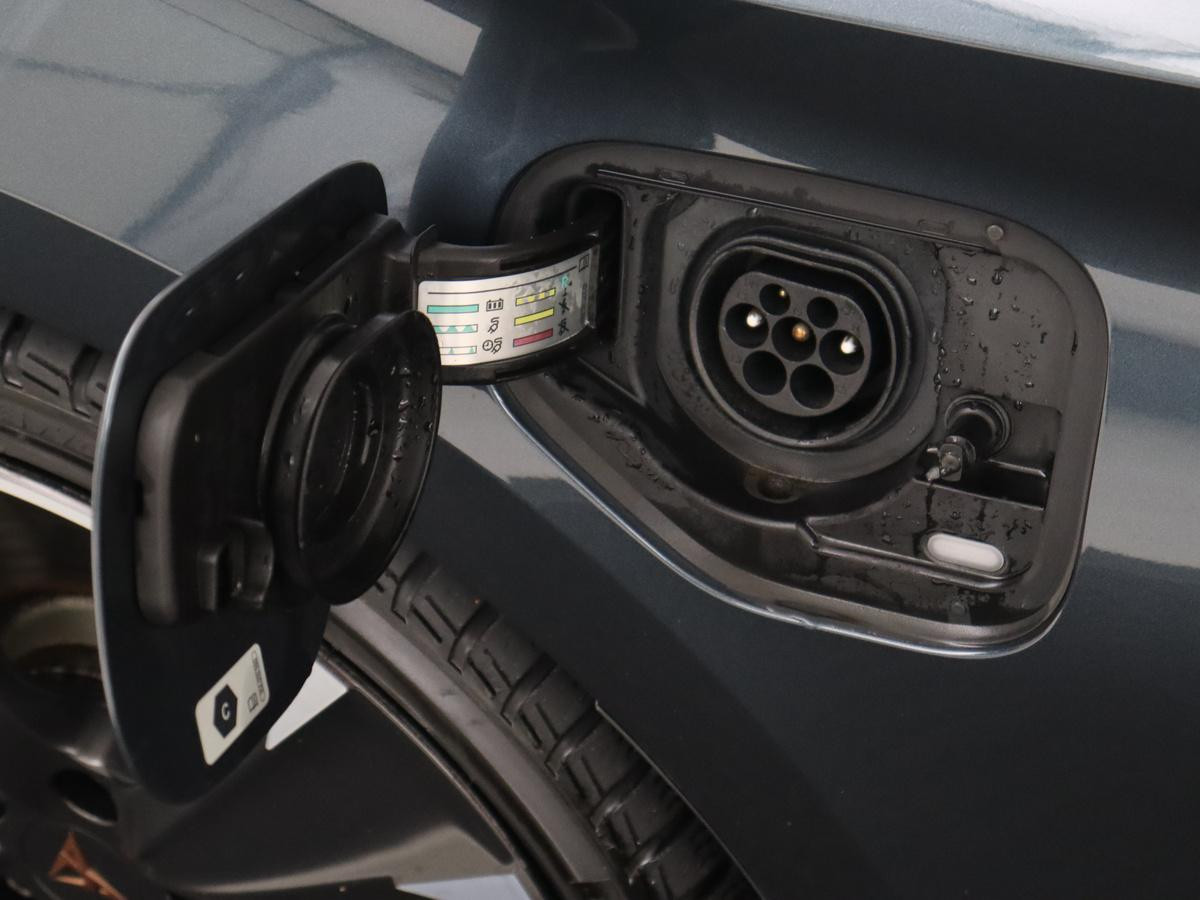 Hoofdafbeelding CUPRA Leon