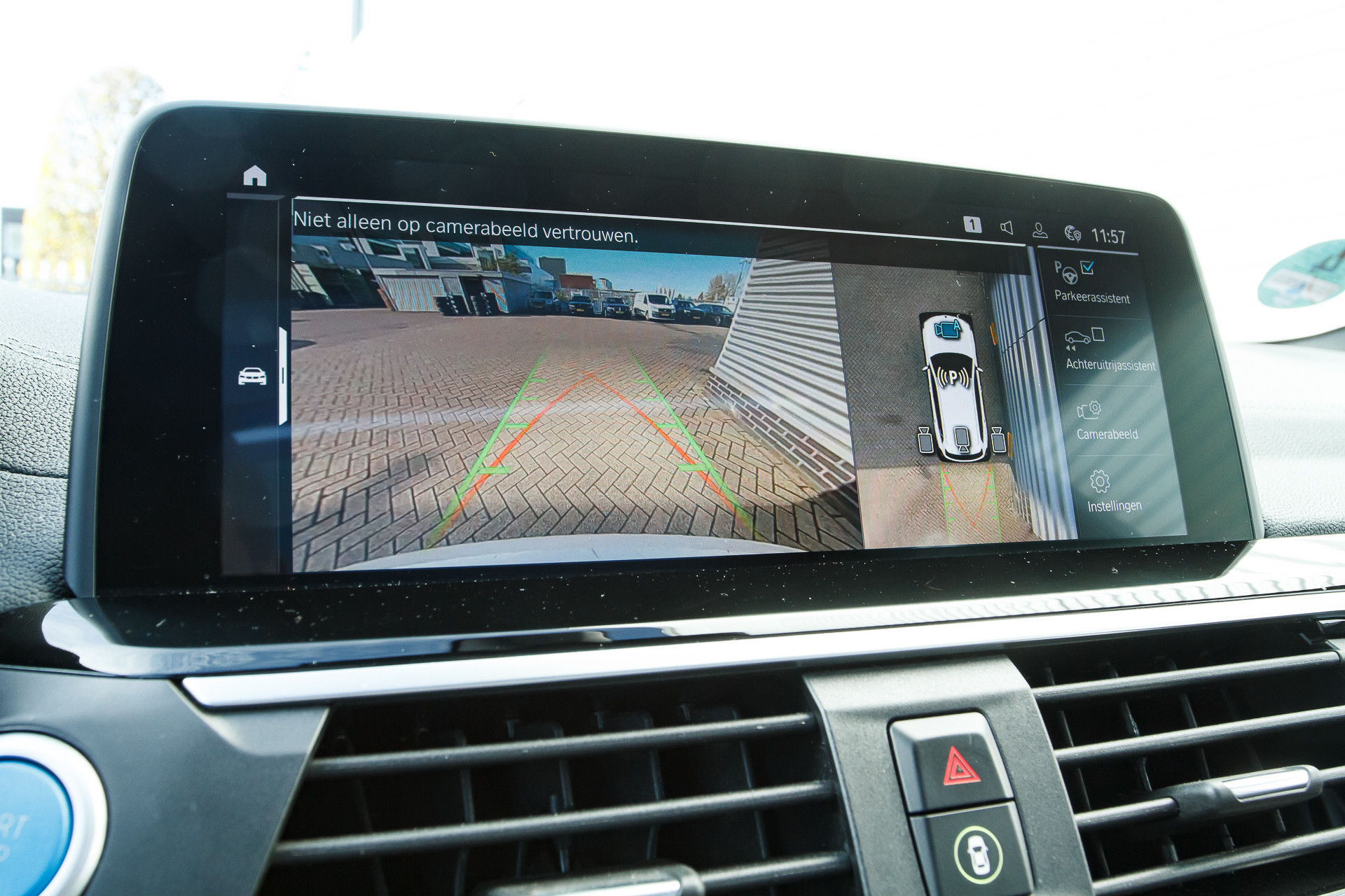 Hoofdafbeelding BMW iX3