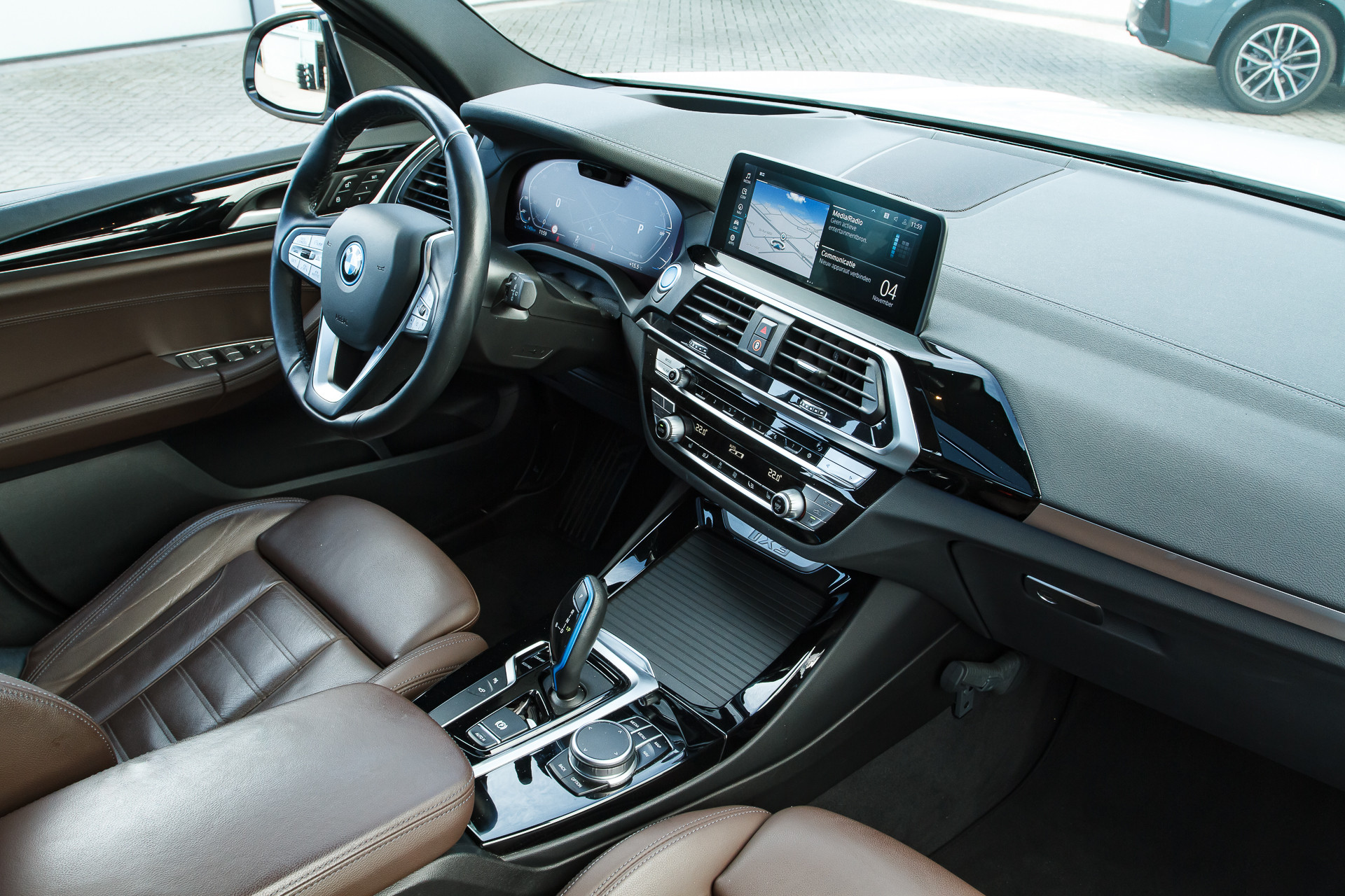 Hoofdafbeelding BMW iX3