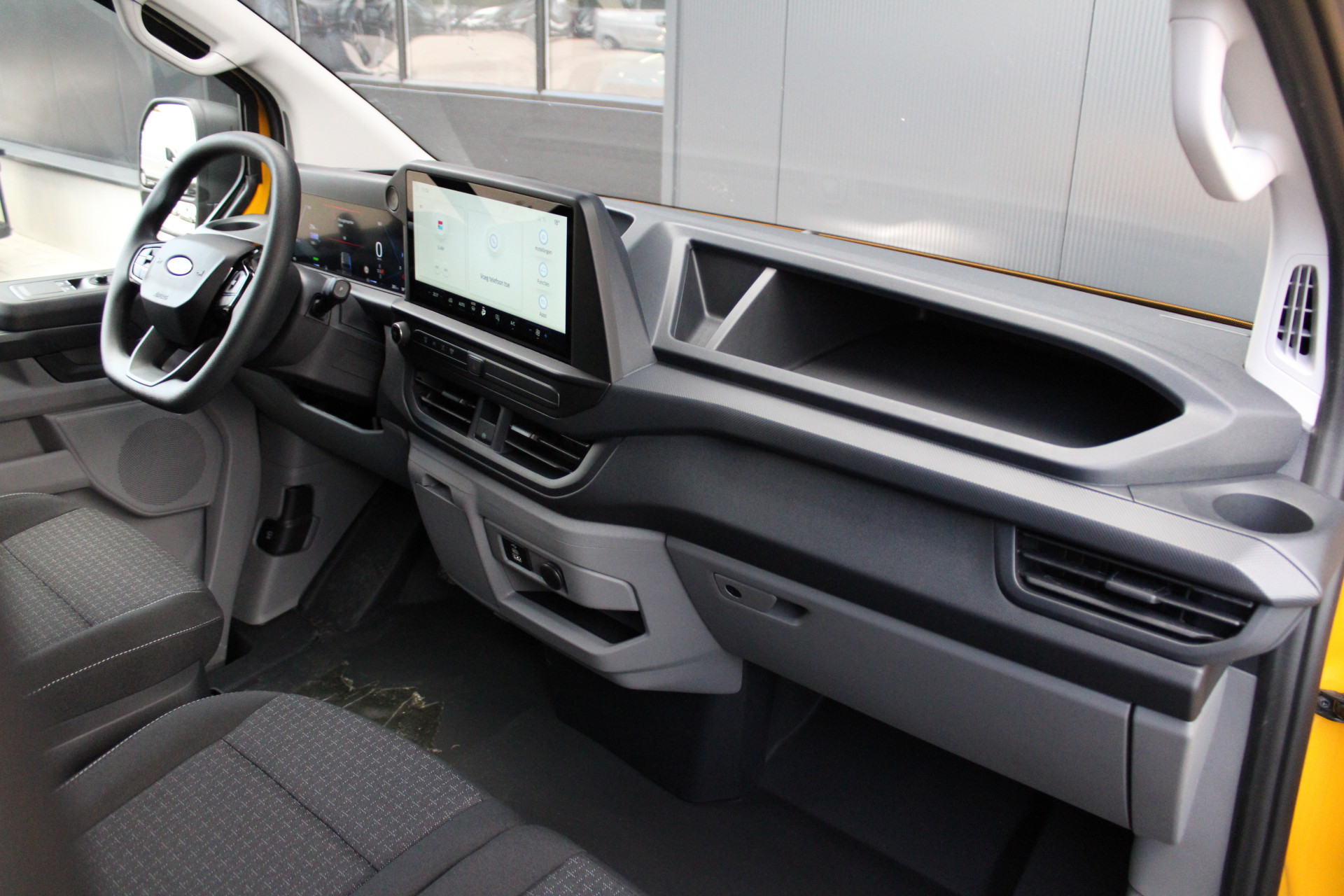 Hoofdafbeelding Ford E-Transit Custom