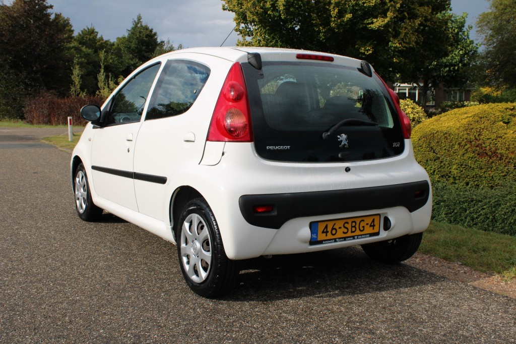 Hoofdafbeelding Peugeot 107