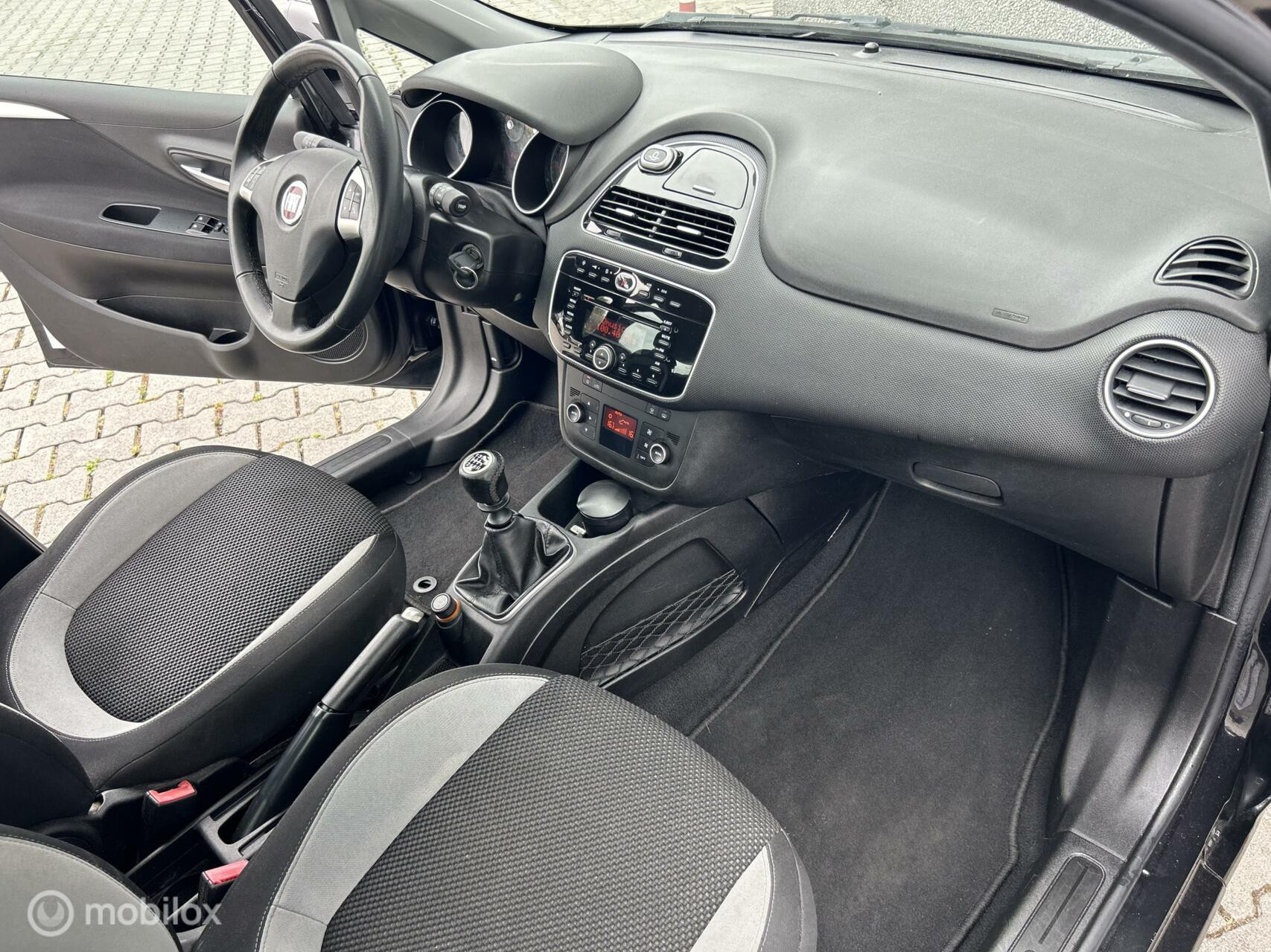 Hoofdafbeelding Fiat Punto