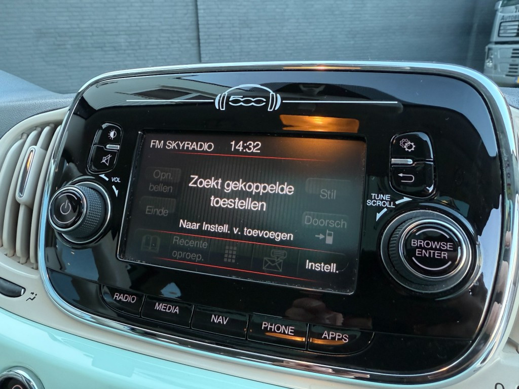 Hoofdafbeelding Fiat 500