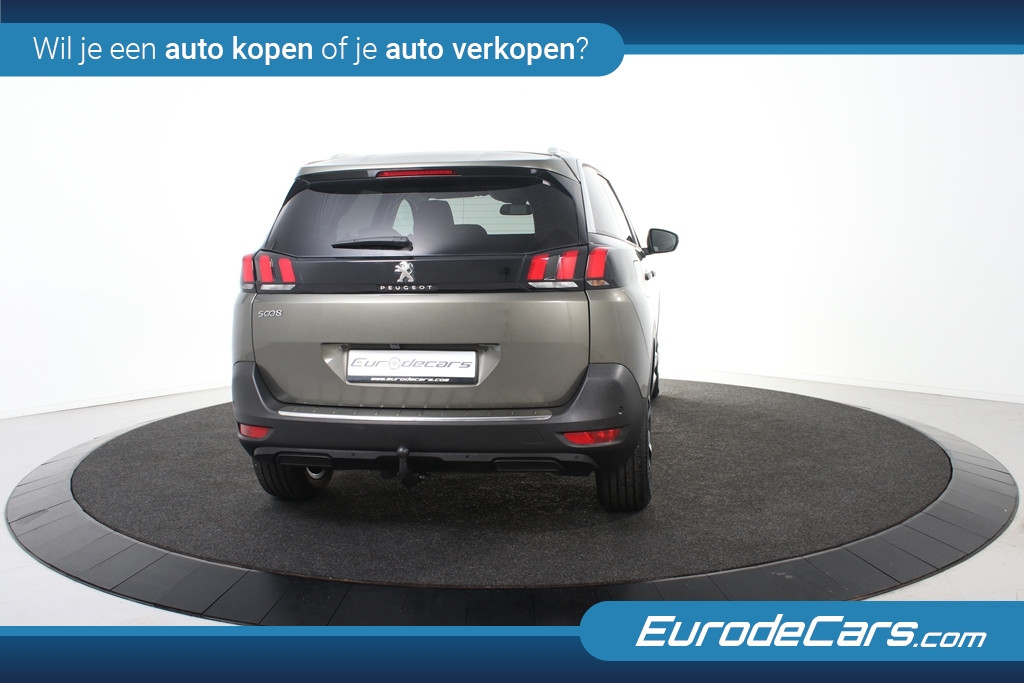 Hoofdafbeelding Peugeot 5008