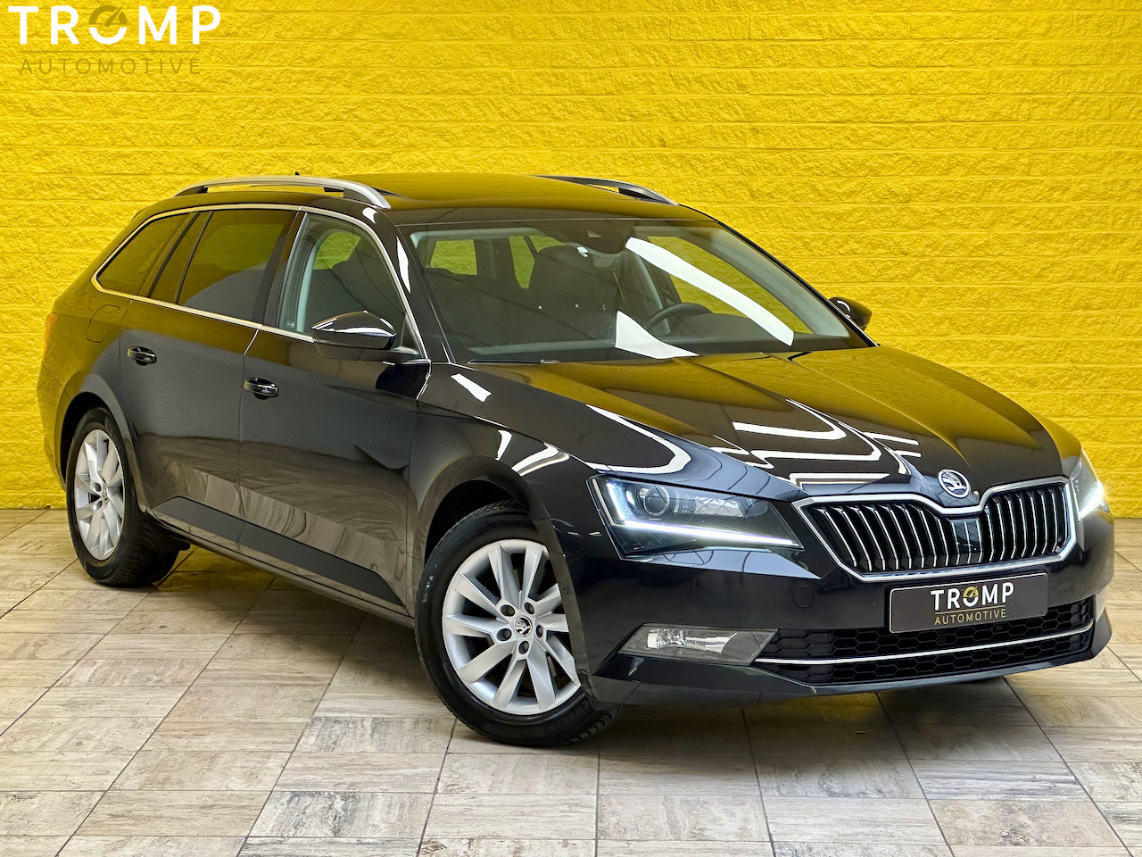 Hoofdafbeelding Škoda Superb