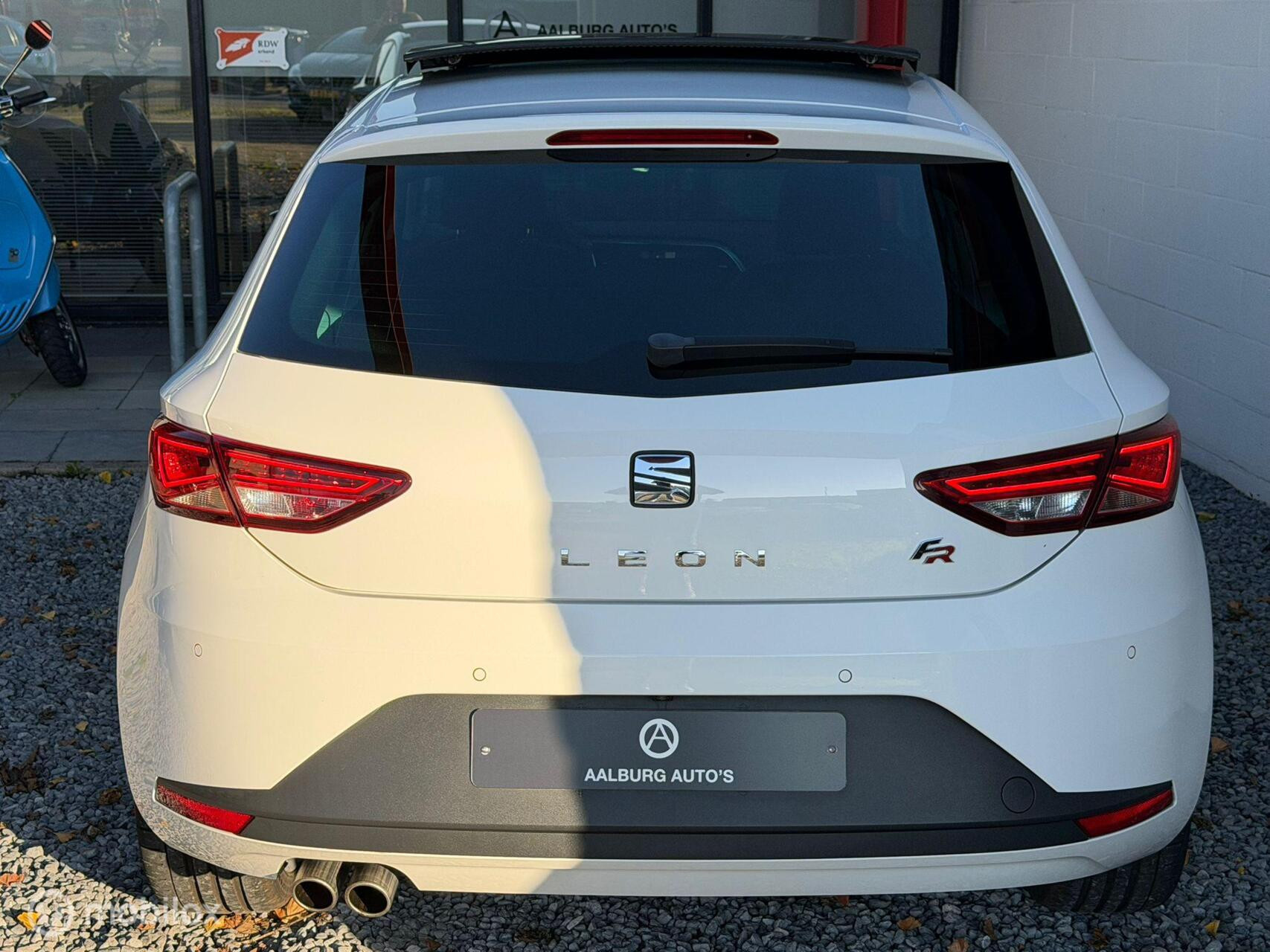 Hoofdafbeelding SEAT Leon