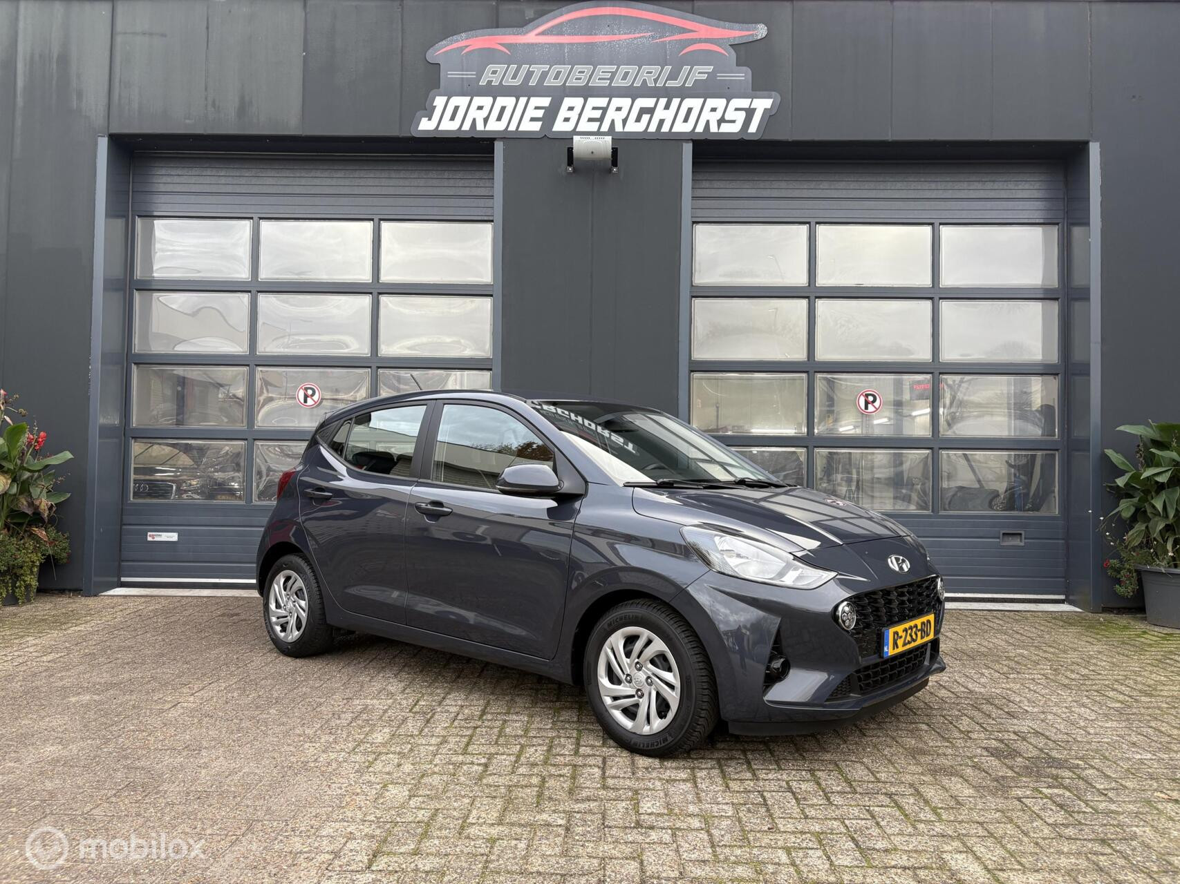 Hoofdafbeelding Hyundai i10