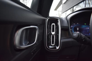Volvo EX40 Volvo EX40 Twin Motor Ultra Black Edition 442pk/82kWh | Trekhaak | Pixel Le - afbeelding nr 17