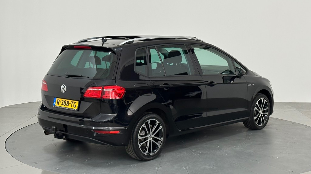 Hoofdafbeelding Volkswagen Golf Sportsvan