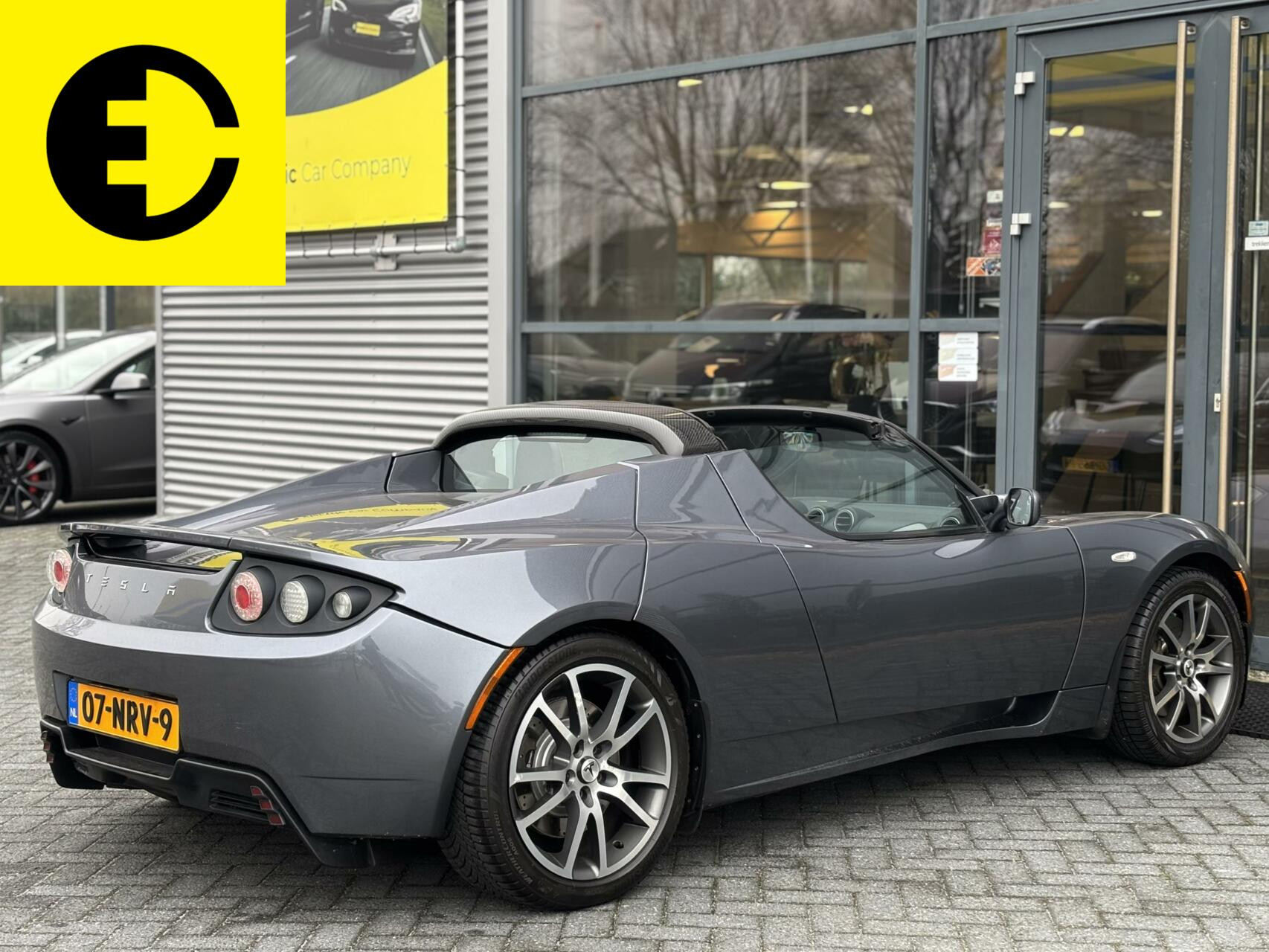 Hoofdafbeelding Tesla Roadster