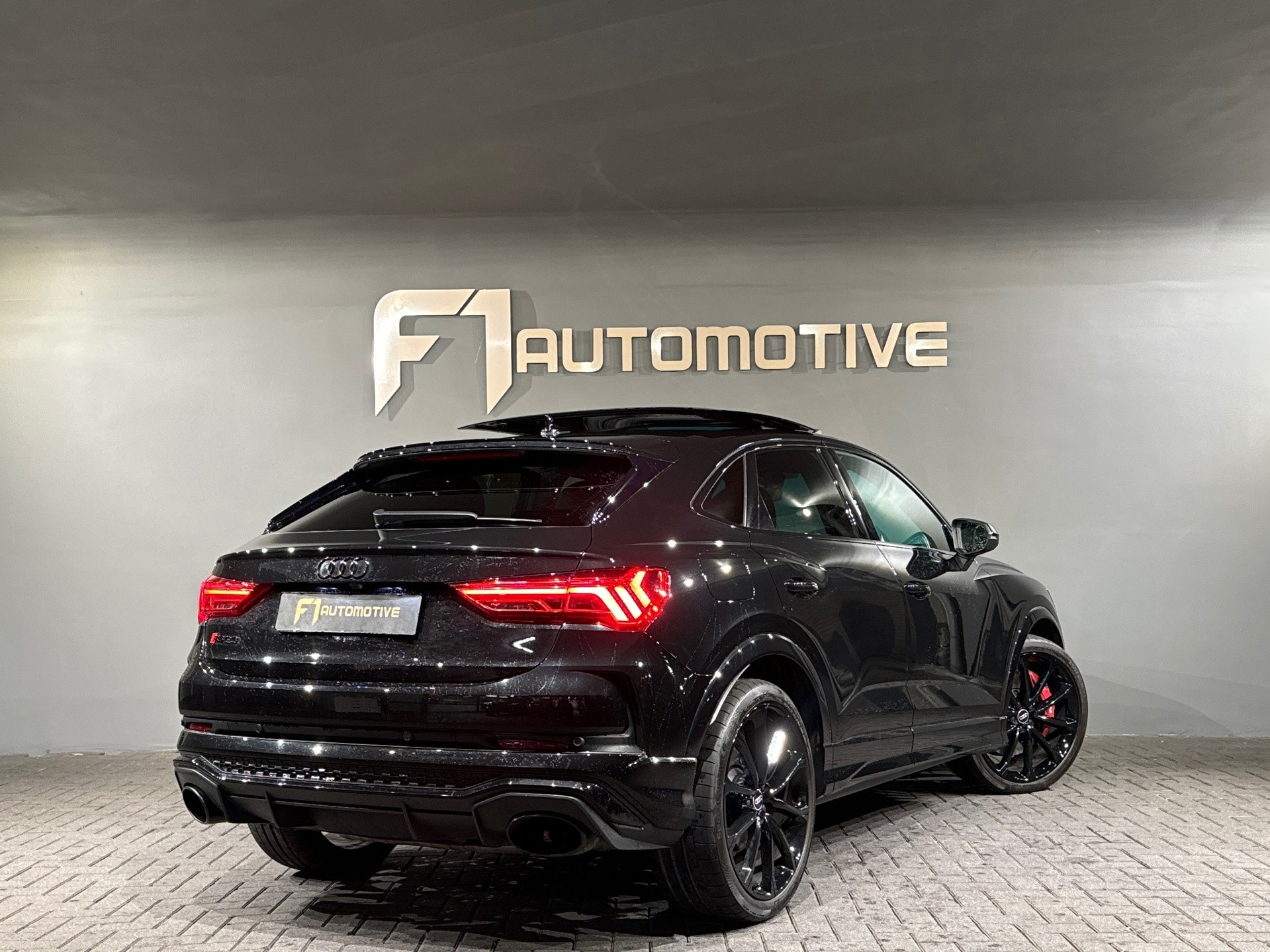 Hoofdafbeelding Audi RSQ3