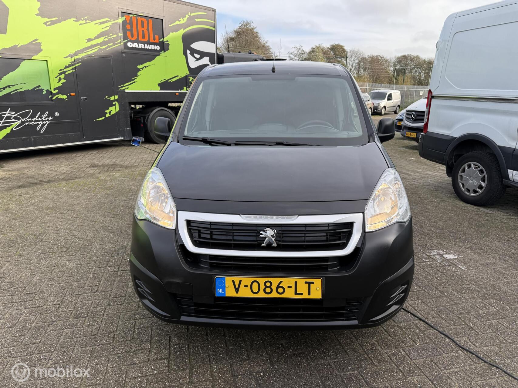 Hoofdafbeelding Peugeot Partner