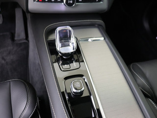 Volvo XC90 Volvo XC90 2.0 T8 AWD U. Dark | Luchtvering | 22